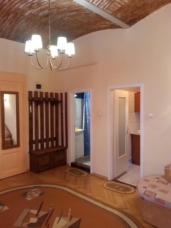 Brasov Apartment In Historic Center Chambre photo